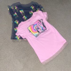 2 MTV T-Shirts